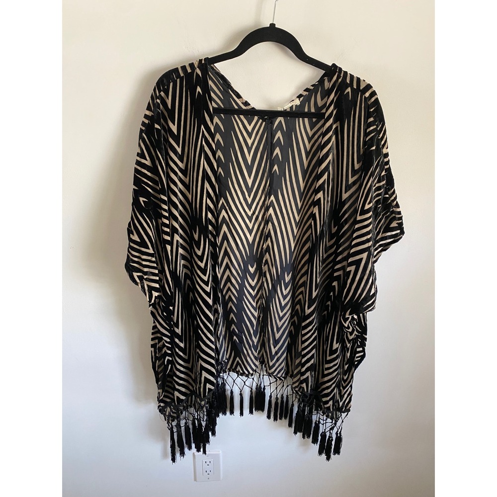 Umgee USA Black Burnout Velvet Chevron Kimono Tassel Fringe Boho Wrap S/M